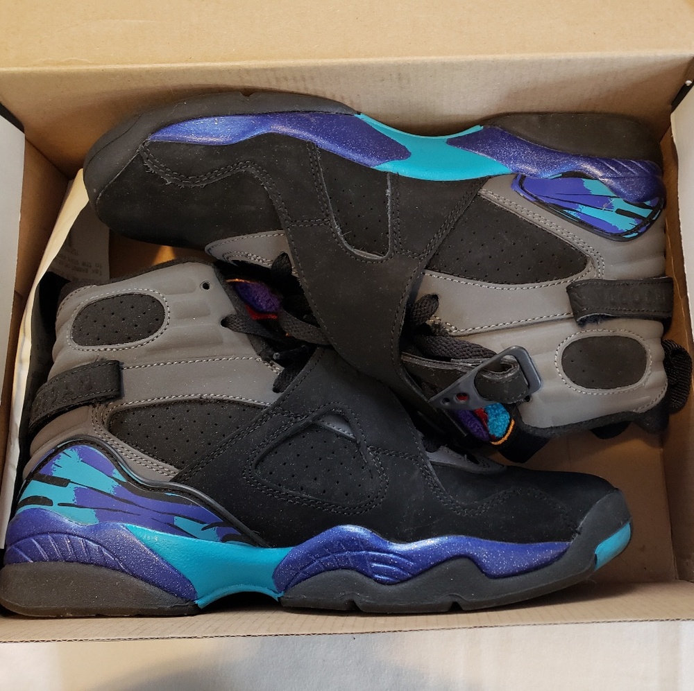 Jordans retro 8s